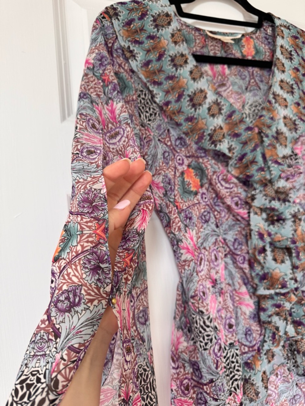 Boston Proper Blouse - Picture 3 of 9